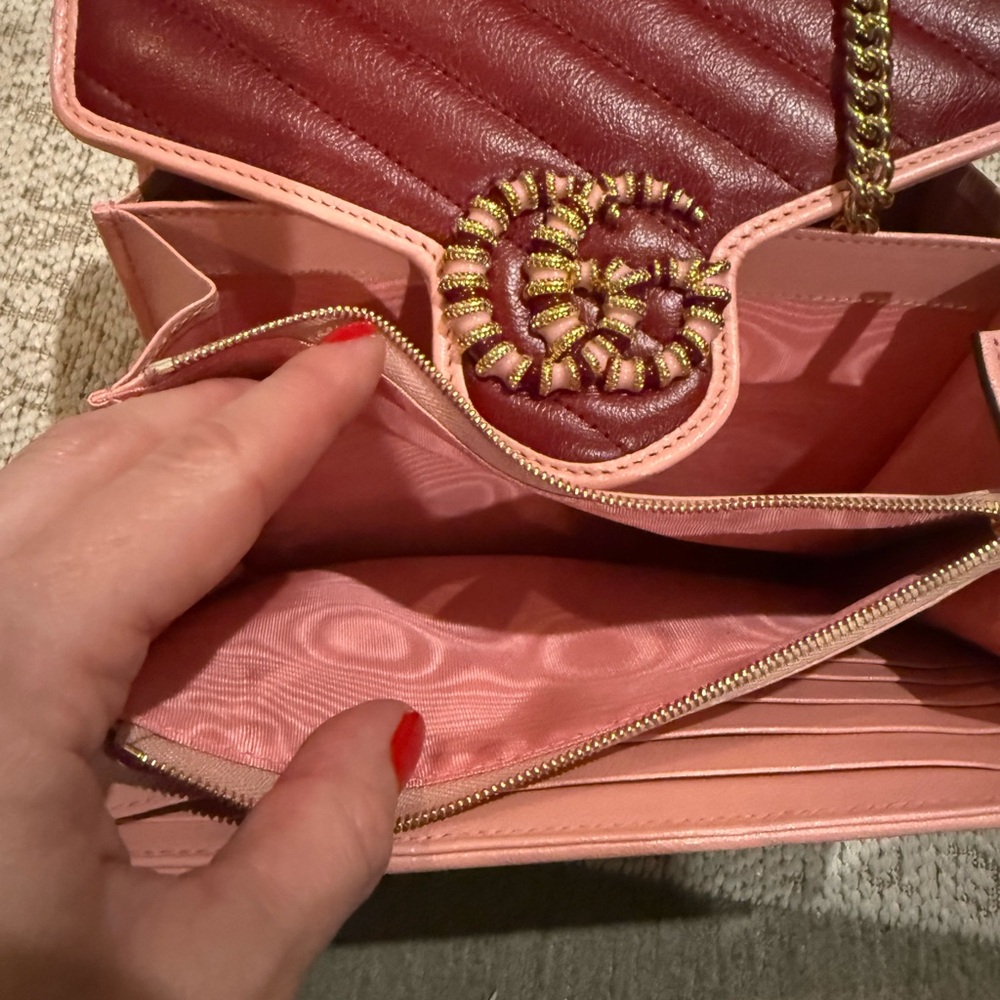 Gucci Marmont Bag - Picture 10 of 13